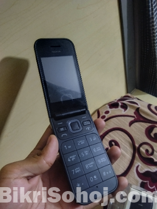 Nokia 2720 flip black